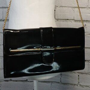 VINTAGE BLACK PATENT LEATHER WOMENS HANDBAG, CHAIN SHOULDER STRAP